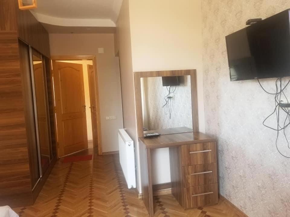 Hotel Guga Kobuleti Extérieur photo